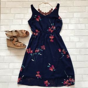 Old Navy blue floral sleeveless dress x-small